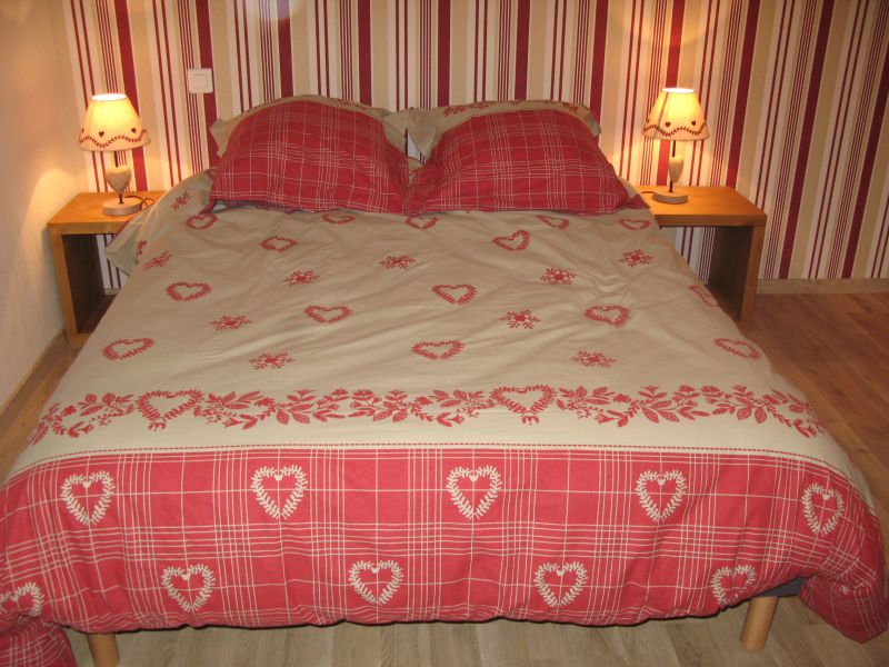 photo 11 Owner direct vacation rental Grardmer gite Lorraine Vosges bedroom 1