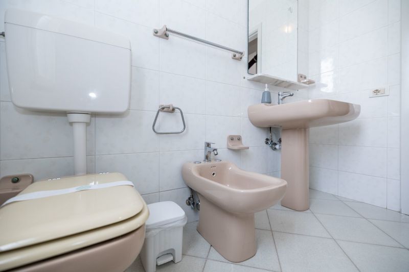 photo 19 Owner direct vacation rental Cefal villa Sicily Palermo Province bathroom 3