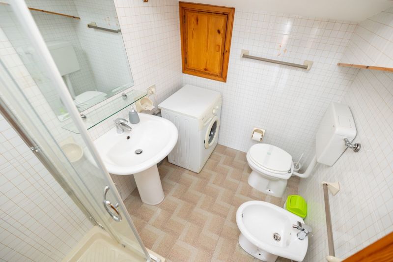 photo 26 Owner direct vacation rental Cefal villa Sicily Palermo Province bathroom 5