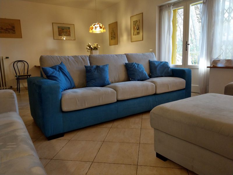 photo 3 Owner direct vacation rental Castagneto Carducci maison Tuscany Livorno Province Living room