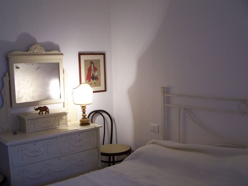 photo 10 Owner direct vacation rental Castagneto Carducci maison Tuscany Livorno Province bedroom 3