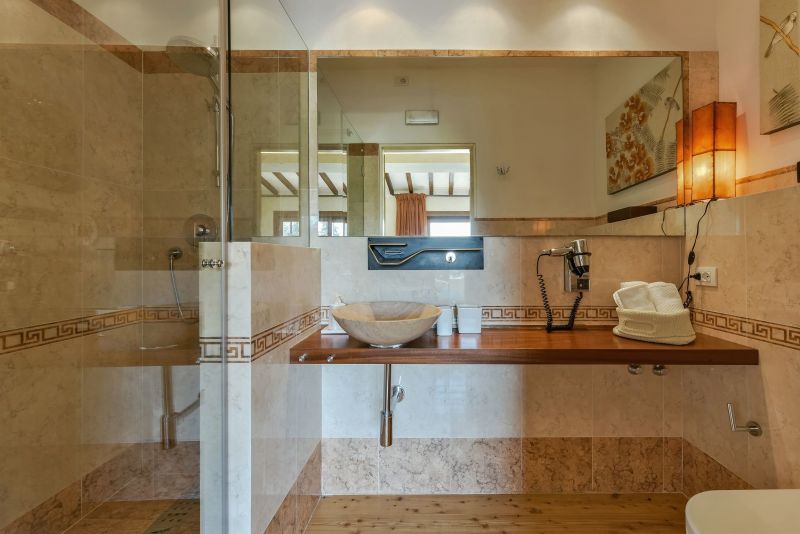 photo 18 Owner direct vacation rental Florence villa Tuscany Florence Province bathroom 4