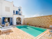 Lecce Province vacation rentals for 6 people: villa # 127137