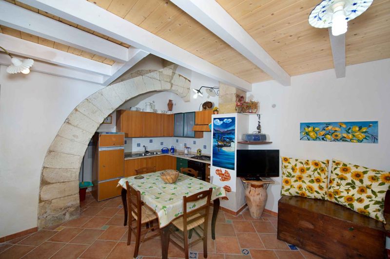 photo 1 Owner direct vacation rental Castellammare del Golfo studio Sicily Trapani Province Kitchenette