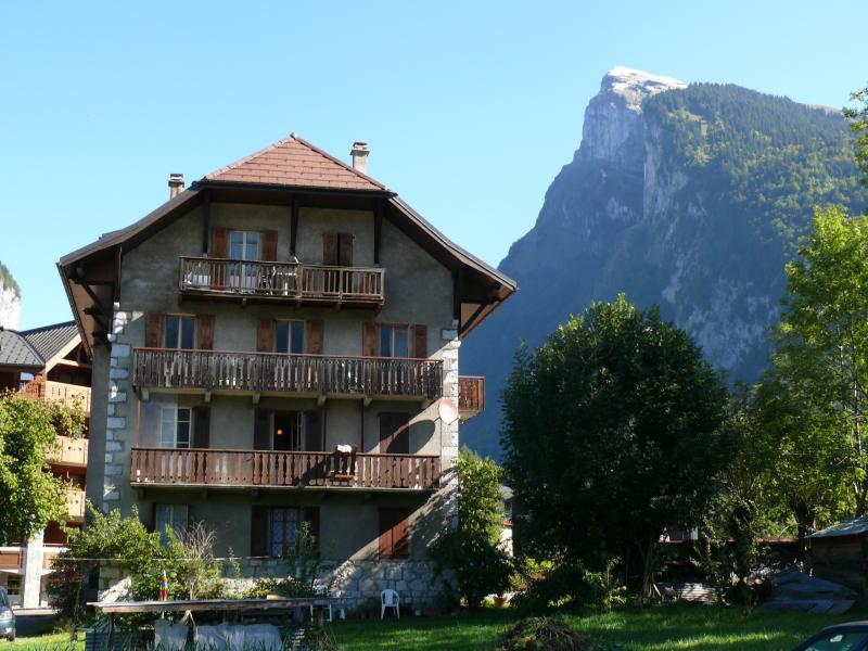 photo 11 Owner direct vacation rental Samons appartement Rhone-Alps Haute-Savoie View of the property from outside