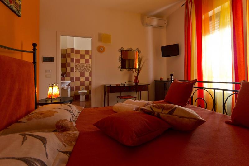 photo 13 Owner direct vacation rental San Foca chambrehote Puglia Lecce Province bedroom 3