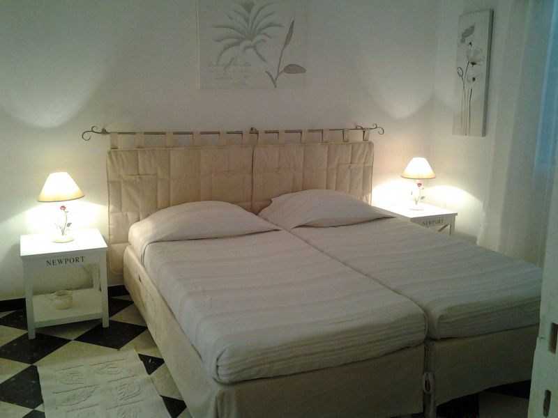 photo 9 Owner direct vacation rental Saint Tropez appartement Provence-Alpes-Cte d'Azur Var bedroom