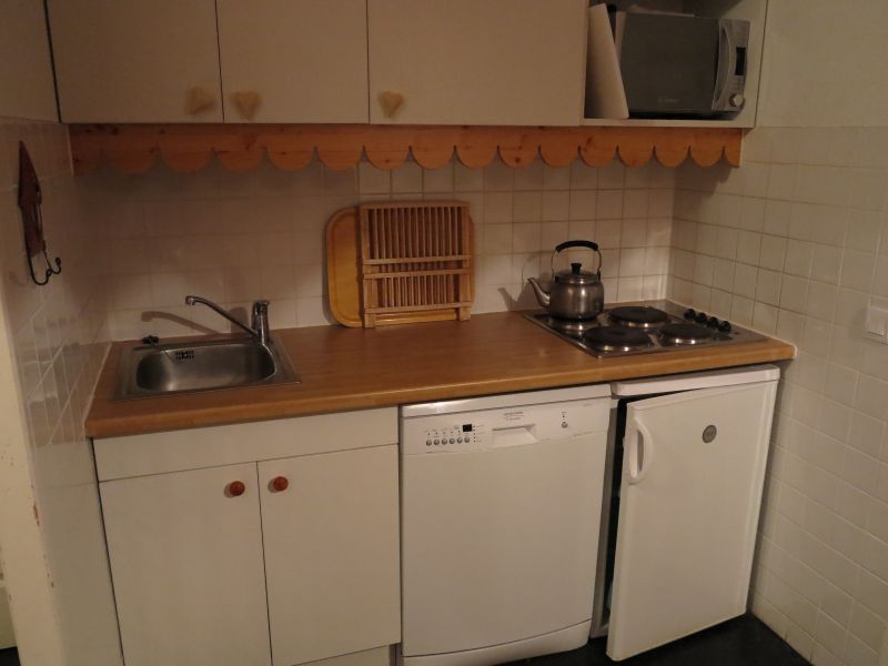 photo 6 Owner direct vacation rental Risoul 1850 appartement Provence-Alpes-Cte d'Azur Hautes-Alpes Kitchenette