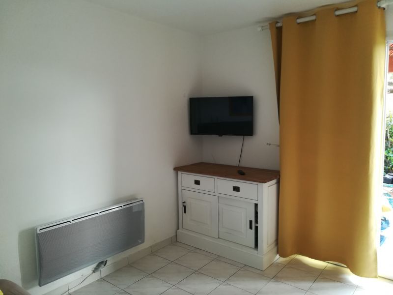 photo 9 Owner direct vacation rental Cap d'Agde appartement Languedoc-Roussillon Hrault Living room