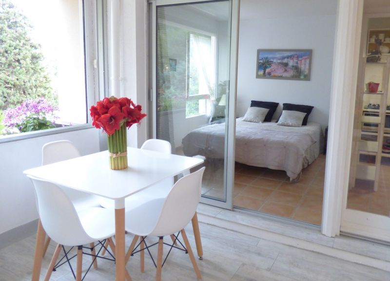 photo 1 Owner direct vacation rental Bandol appartement Provence-Alpes-Cte d'Azur Var Terrace