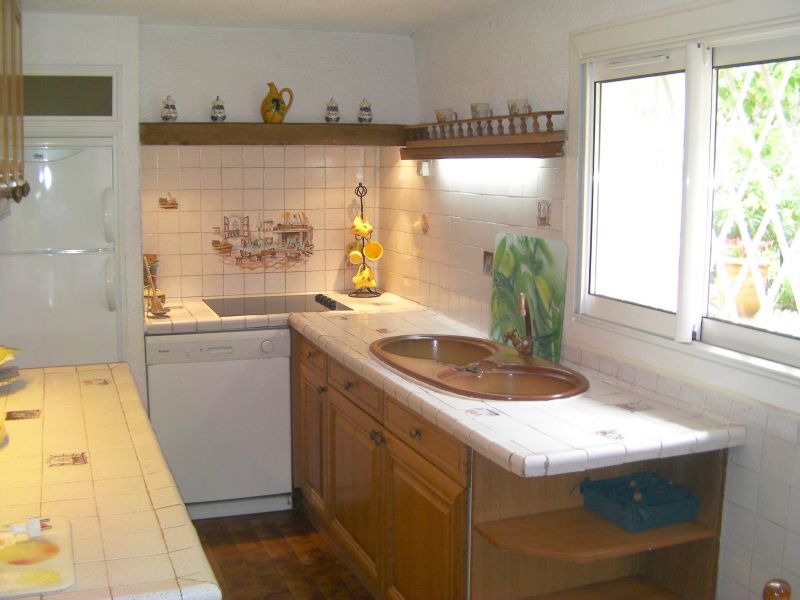 photo 8 Owner direct vacation rental Antibes appartement Provence-Alpes-Cte d'Azur Alpes-Maritimes Separate kitchen