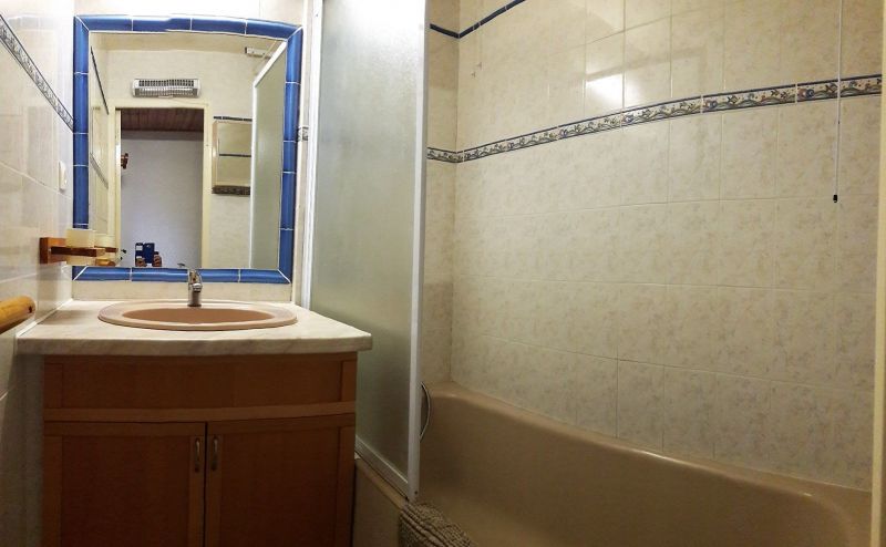 photo 11 Owner direct vacation rental Risoul 1850 appartement Provence-Alpes-Cte d'Azur Hautes-Alpes bathroom