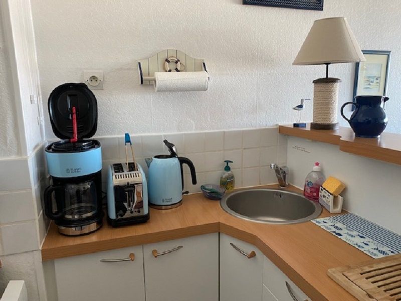 photo 5 Owner direct vacation rental Arzon appartement Brittany Morbihan Kitchenette