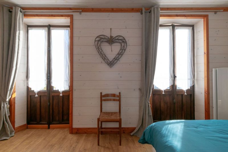 photo 15 Owner direct vacation rental Brides Les Bains maison Rhone-Alps Savoie bedroom 1