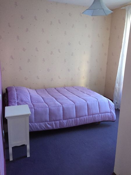 photo 1 Owner direct vacation rental Saintes appartement Poitou-Charentes Charente-Maritime bedroom