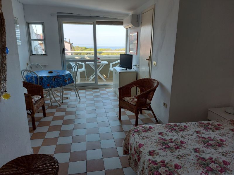 photo 0 Owner direct vacation rental Principina a Mare studio