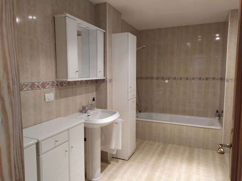 photo 16 Owner direct vacation rental Cambados appartement Galicia Pontevedra (province of) bathroom