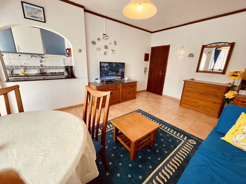 photo 0 Owner direct vacation rental Armao de Pera appartement Algarve  Lounge