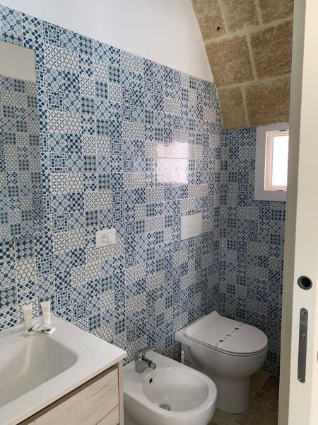 photo 14 Owner direct vacation rental Pescoluse appartement   bathroom 1