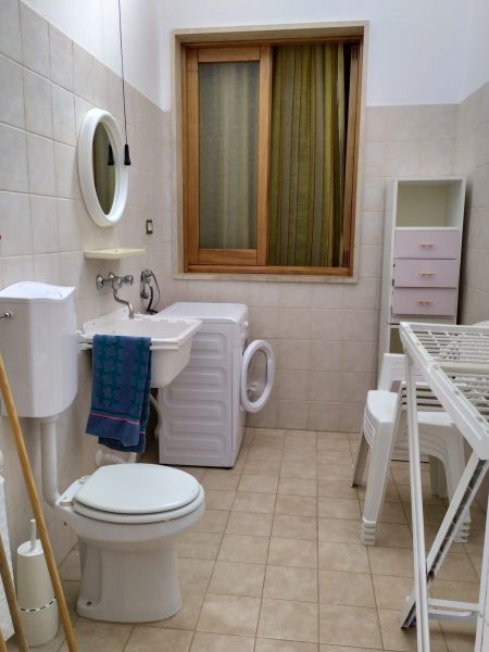 photo 7 Owner direct vacation rental Torre Suda maison Puglia Lecce Province bathroom