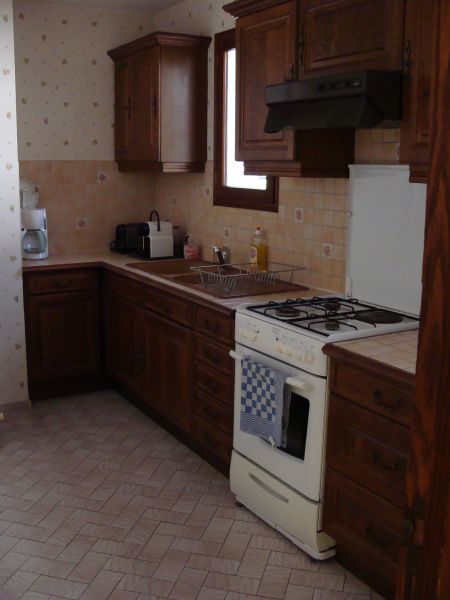 photo 15 Owner direct vacation rental Conflans Sainte Honorine gite Ile-de-France Yvelines Separate kitchen