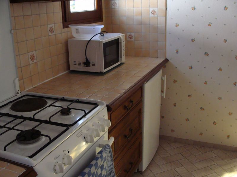 photo 17 Owner direct vacation rental Conflans Sainte Honorine gite Ile-de-France Yvelines Separate kitchen