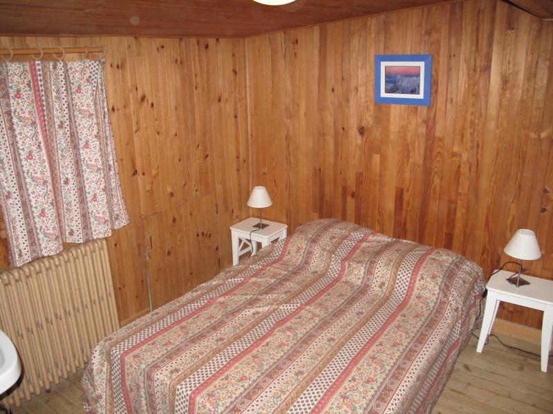 photo 1 Owner direct vacation rental Les Gets chalet Rhone-Alps Haute-Savoie bedroom 1