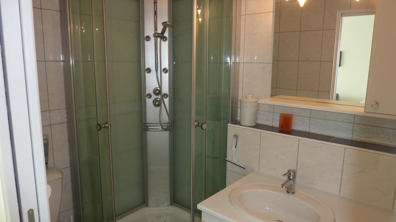 photo 7 Owner direct vacation rental Saint Raphael appartement Provence-Alpes-Cte d'Azur Var Half bath