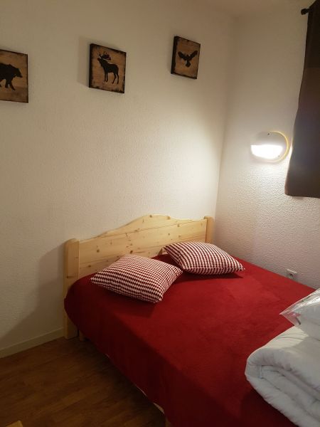 photo 9 Owner direct vacation rental La Norma appartement Rhone-Alps Savoie bedroom 1