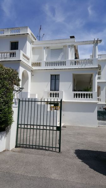 photo 3 Owner direct vacation rental Juan les Pins appartement Provence-Alpes-Cte d'Azur Alpes-Maritimes Hall