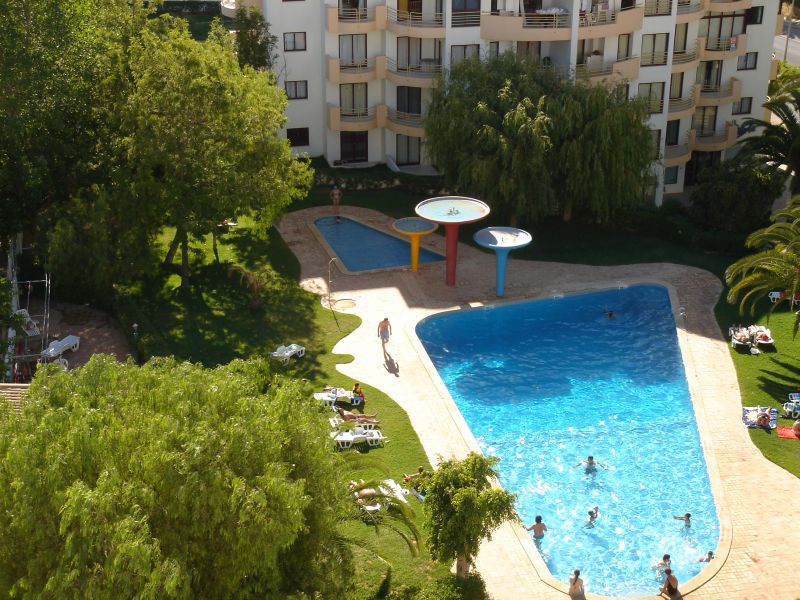 photo 4 Owner direct vacation rental Praia da Rocha appartement Algarve  Swimming pool