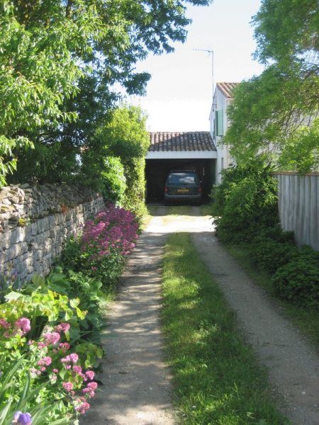 photo 1 Owner direct vacation rental Sainte Marie de R maison Poitou-Charentes Charente-Maritime View of the property from outside