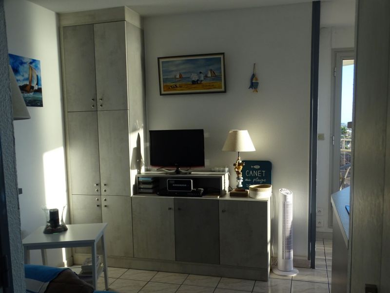 photo 7 Owner direct vacation rental Canet-en-Roussillon appartement Languedoc-Roussillon Pyrnes-Orientales Living room