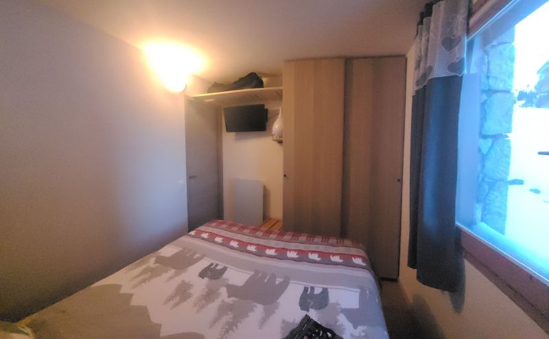 photo 9 Owner direct vacation rental Mribel appartement Rhone-Alps Savoie bedroom