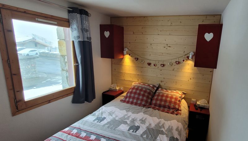 photo 7 Owner direct vacation rental Mribel appartement Rhone-Alps Savoie bedroom