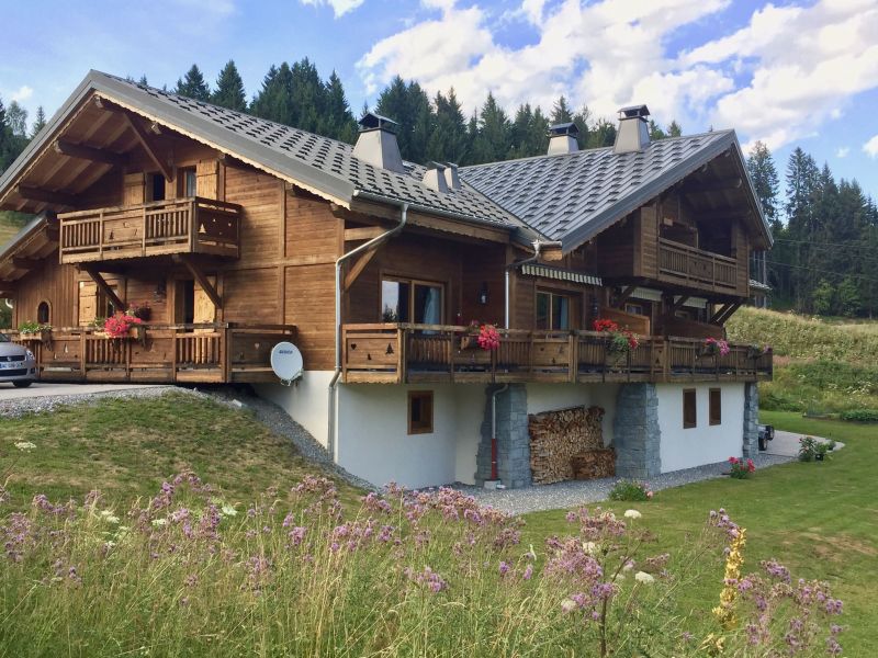 photo 0 Owner direct vacation rental Praz de Lys Sommand appartement Rhone-Alps Haute-Savoie View of the property from outside