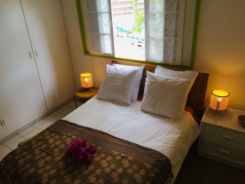 photo 8 Owner direct vacation rental Saint-Gilles les Bains villa   bedroom 1