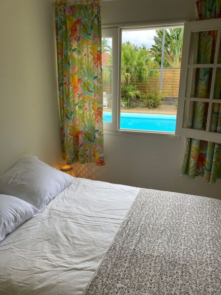 photo 13 Owner direct vacation rental Saint-Gilles les Bains villa   bedroom 3