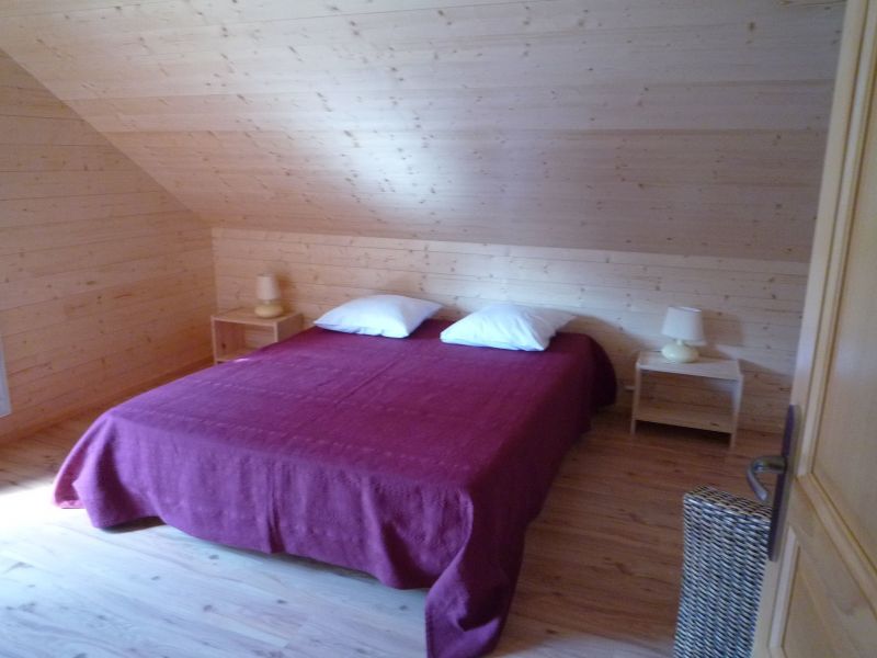 photo 3 Owner direct vacation rental Grardmer chalet Lorraine Vosges bedroom