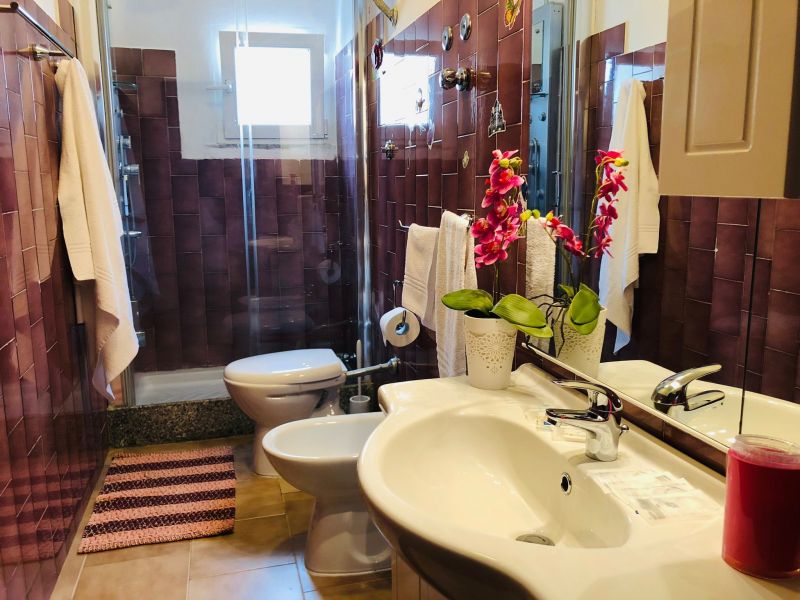 photo 7 Owner direct vacation rental Valledoria appartement   bathroom 2