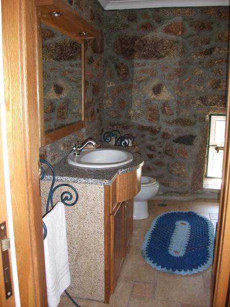 photo 4 Owner direct vacation rental Viseu gite Beiras Beira Alta bathroom