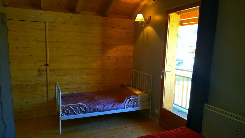 photo 10 Owner direct vacation rental Morillon Grand Massif chalet Rhone-Alps Haute-Savoie bedroom 3