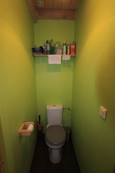 photo 13 Owner direct vacation rental Morillon Grand Massif chalet Rhone-Alps Haute-Savoie Bathroom w/toilet only