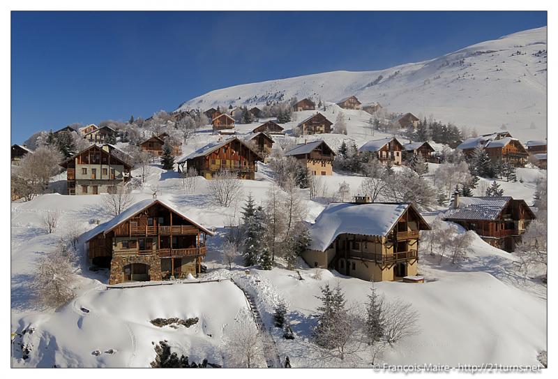 photo 24 Owner direct vacation rental Alpe d'Huez appartement Rhone-Alps  View of the property from outside