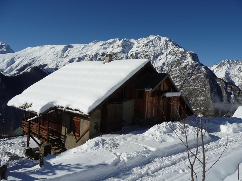 photo 22 Owner direct vacation rental Alpe d'Huez appartement Rhone-Alps  View of the property from outside