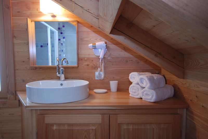 photo 13 Owner direct vacation rental Serre Chevalier chalet Provence-Alpes-Cte d'Azur Hautes-Alpes Half bath 1