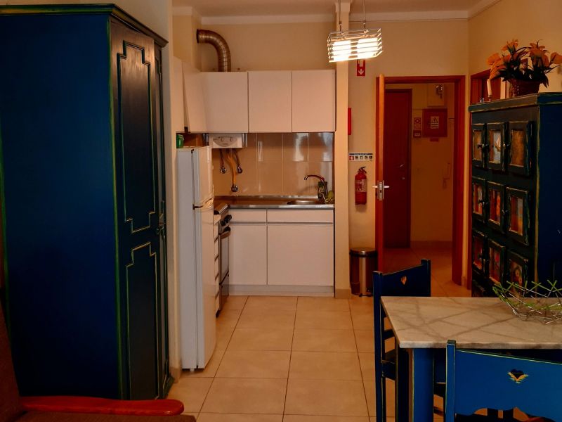 photo 9 Owner direct vacation rental Quarteira appartement Algarve  Open-plan kitchen