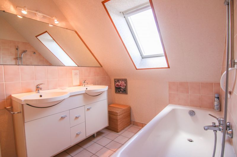 photo 10 Owner direct vacation rental Cancale maison Brittany Ille et Vilaine bathroom