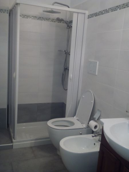 photo 18 Owner direct vacation rental Gallipoli appartement Puglia Lecce Province bathroom 1