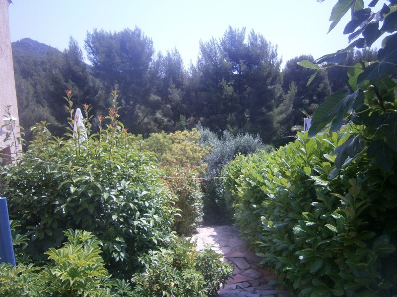 photo 12 Owner direct vacation rental Saint Cyr sur Mer villa Provence-Alpes-Cte d'Azur Var Garden